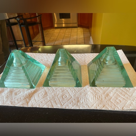 3 ITALIAN PYRAMID HANGING LIGHTS IN GREET - Picture 1 of 10